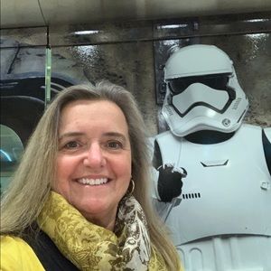 Meet your Posher, Deborah